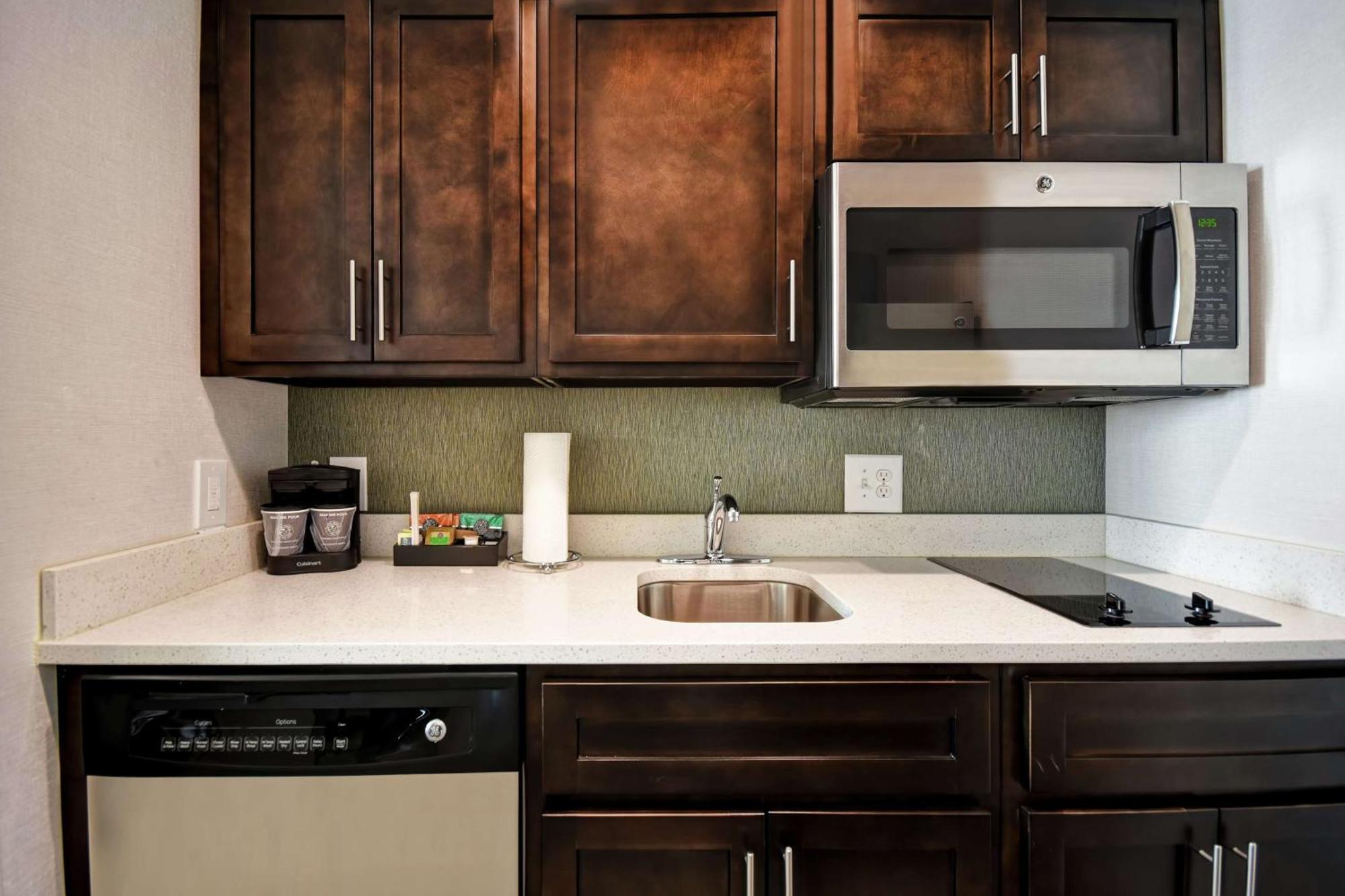 Homewood Suites By Hilton Novi Detroit Eksteriør billede